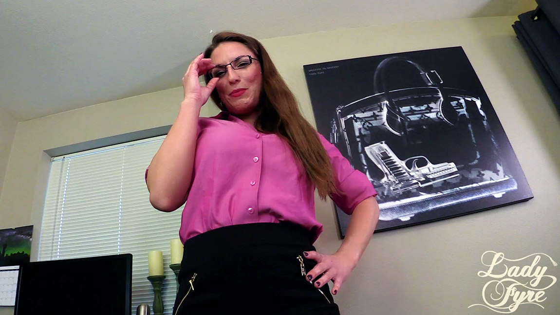 Mallory Sierra - Aunt Mallory s Secret Visit